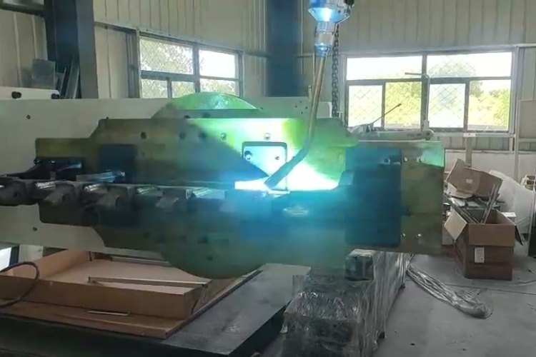 扇形齿轮传动变位机：焊接自动化产线中稳定可靠的工件姿态调控核心装备